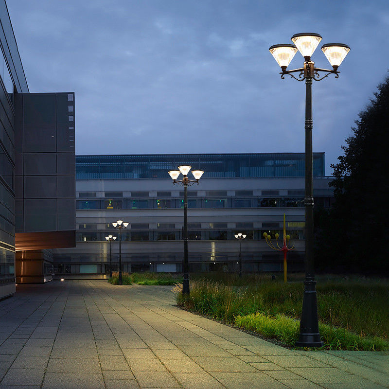 Alle in einer Solarlandschaft, die Hauptposten-Licht der Garten-Bahn-3 im Freien beleuchtet