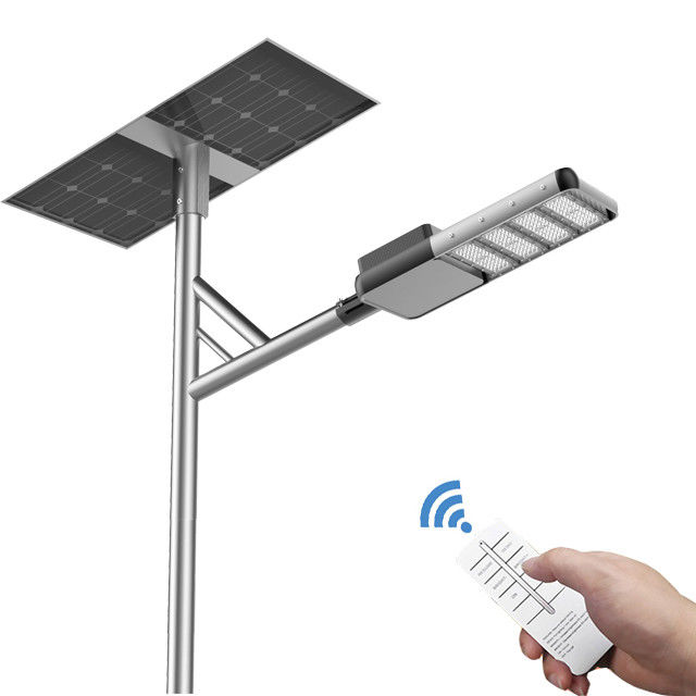 Superhelle LED-Licht-Fernbedienung PIR-Bewegungssensor Solarwandleuchte im Freien Solarstraßenlaterne