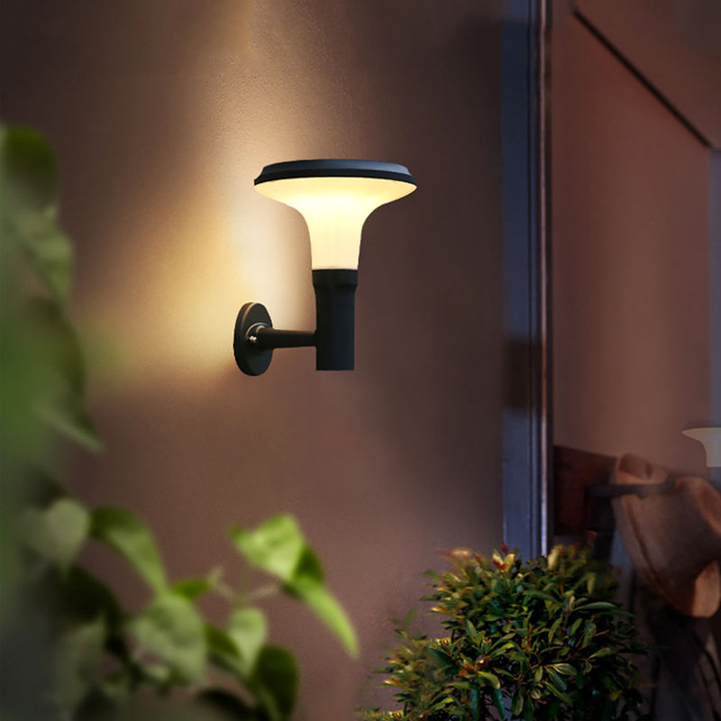 Wasserdichte Veranda-Lampe an der Wand befestigte Aluminium-Außenwand-Lampe Kleine Außenlampe für Garagentor