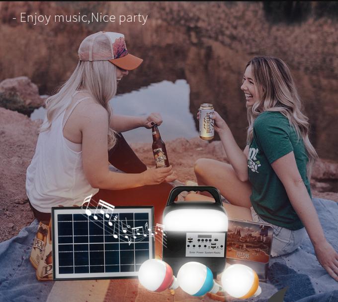 Kleines Solarbeleuchtungssystem mit TF-Karte/Doppel-USB-Spieler Jack/Bluetooth/MP3 /FM-Radio
